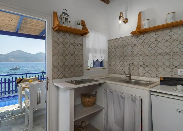 Traditional And Sailor's Sirma *