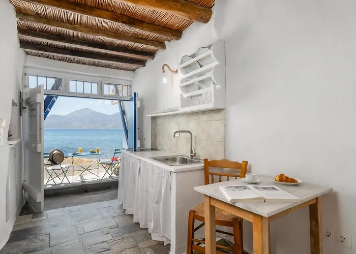 Traditional And Sailor's Sirma