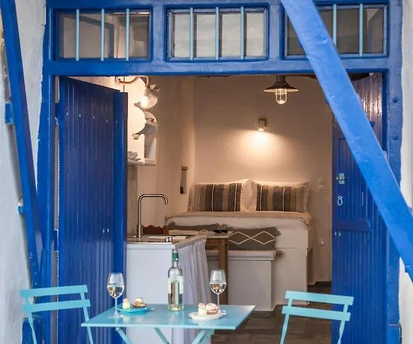 Traditional And Sailor's Sirma * Klima (Milos)