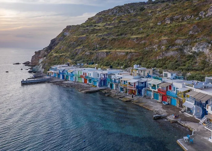 Traditional And Sailor's Sirma *