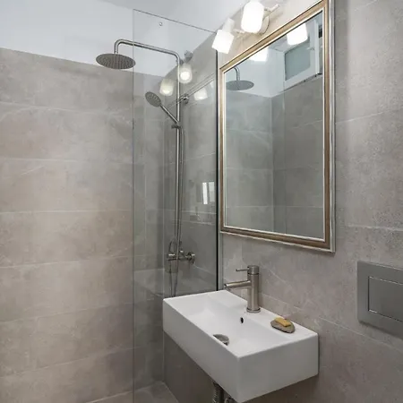 Traditional And Sailor's Sirma Klima (Milos)