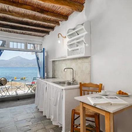 Traditional And Sailor's Sirma