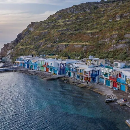 Traditional And Sailor's Sirma *