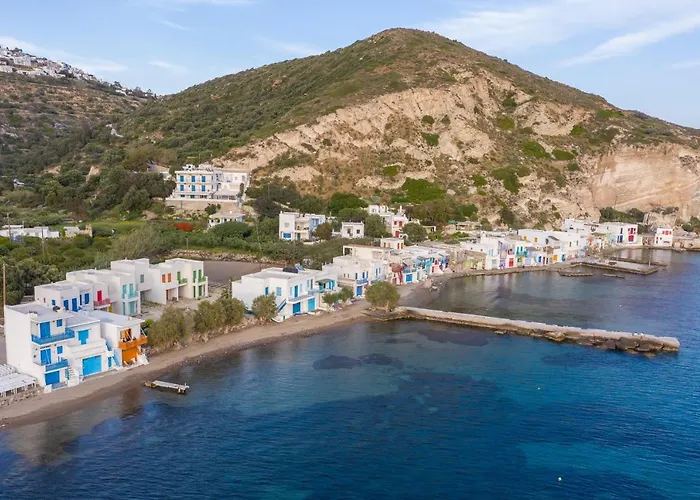 Traditional And Sailor's Sirma * Klima (Milos)