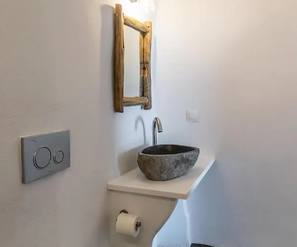 Traditional And Sailor's Sirma Klima (Milos)